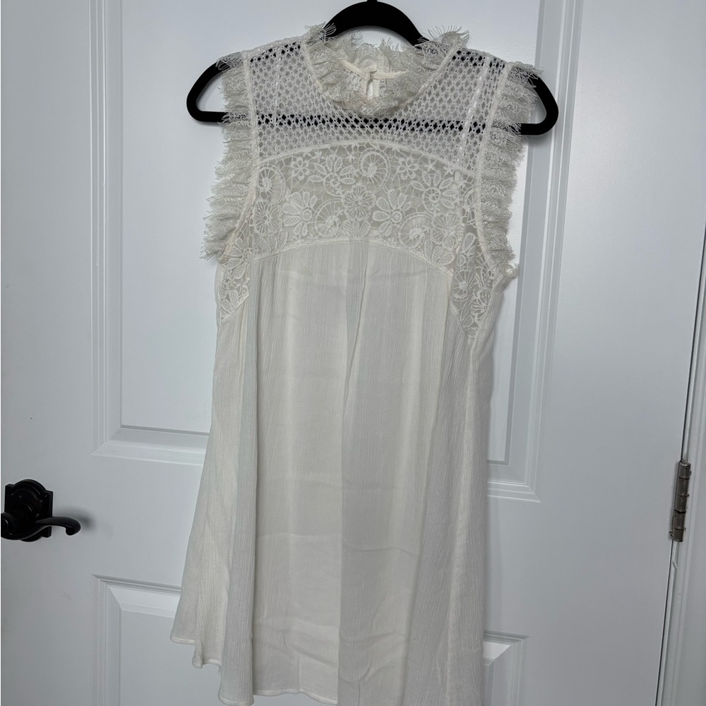 Chic White Lace Mini Dress